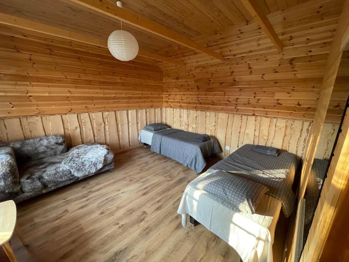 Just Lodges Orissaare Eksteriør bilde